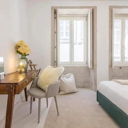 Decompress At A Tranquil, Minimal Urban Oasis With An Edge